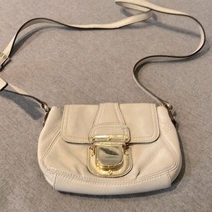Crossbody Michael Kors Bag!